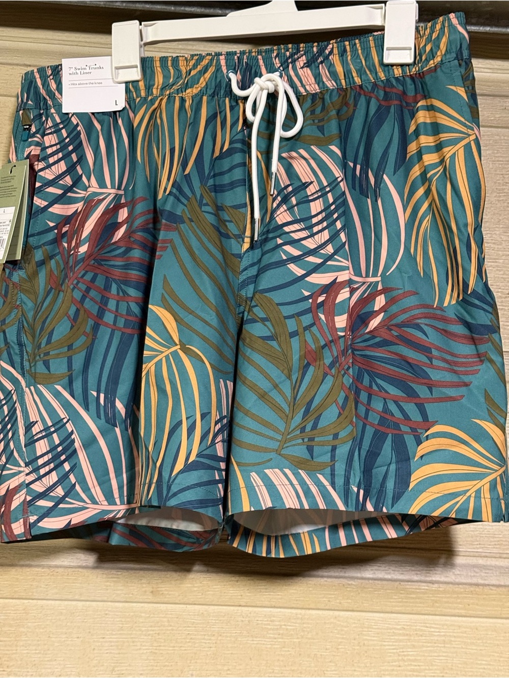 Goodfellow & Co Teal Multi Tropical Leaf Print Women's Shorts